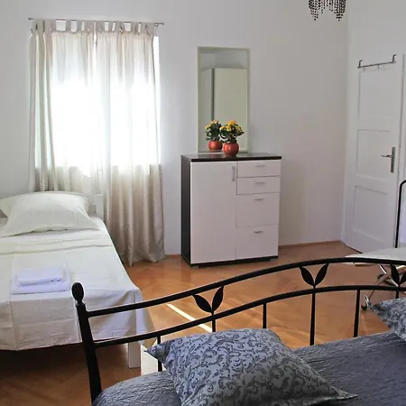 Spiro Appartement Split